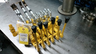 Hydraulic bgody valve repair